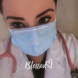 Meet your Posher, Priscilla